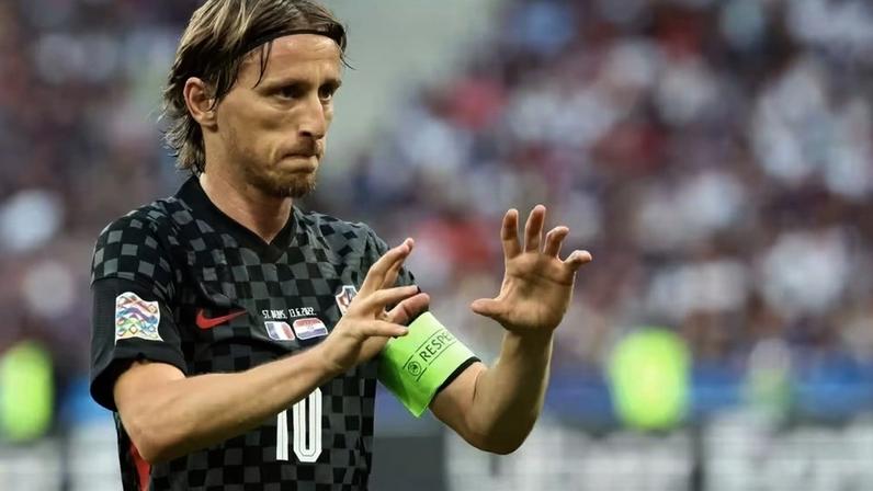 Croácia tenta reação após derrota para a Inglaterra