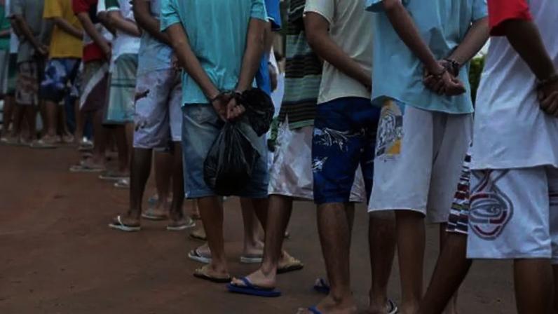 CCJ da Câmara retoma votação de PEC que reduz maioridade para 16 anos