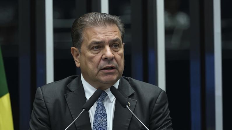 Senador Nelsinho Trad (PSD-MS)