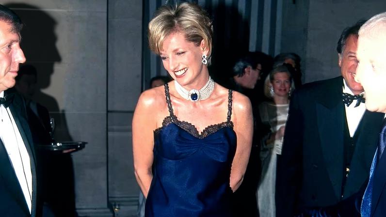 Carta inédita de Diana revela desejos para William e Harry