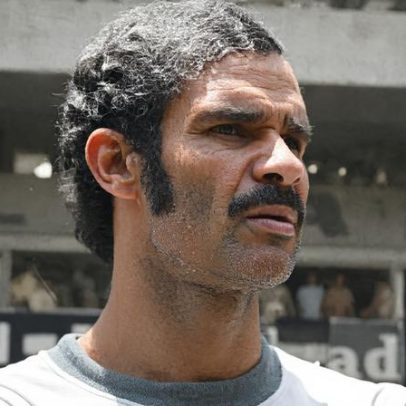 Brito brilha na partida do trio, destaque entre fãs