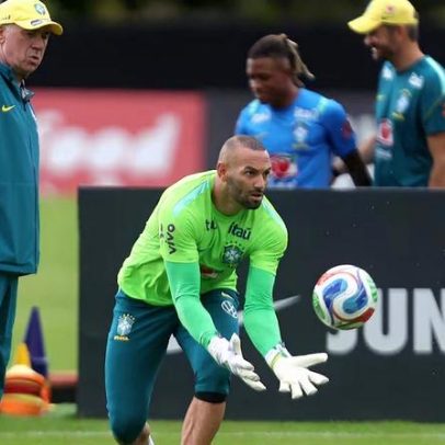 Paulo Sérgio defende Weverton titular da seleção na Copa