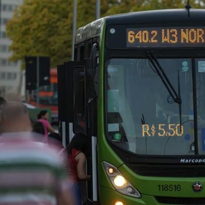 Volume de serviços avança em abril, puxado pelos transportes