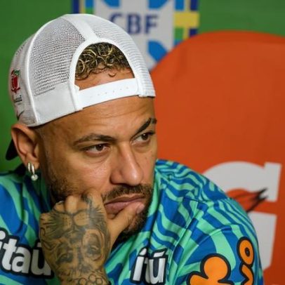Arrascaeta e Neymar sofrem lesões parecidas e disputam tempo para a Copa
