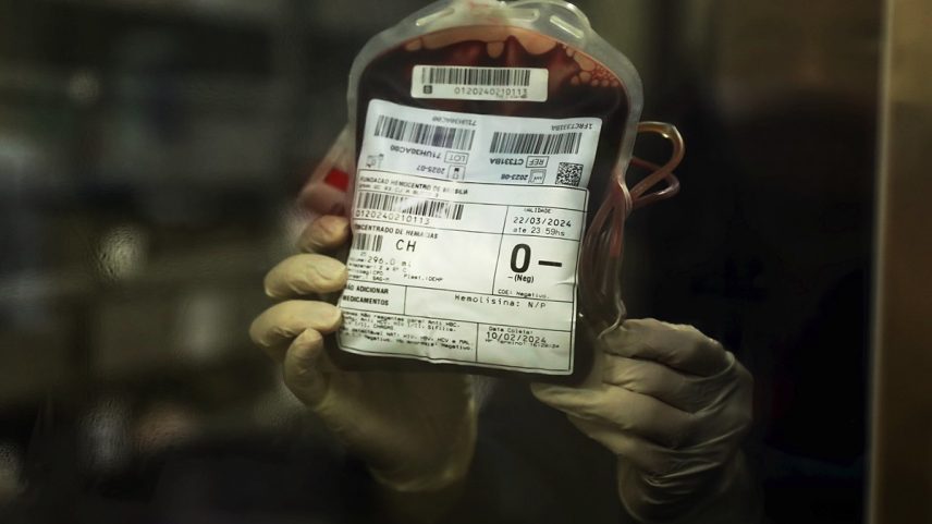 Com as coletas diretamente impactadas pelo Carnaval, a Fundação Hemocentro de Brasília (FHB) convoca os brasilienses a doarem sangue visando garantir o abastecimento do estoque de bolsas que alimentam as unidades da rede pública de saúde e instituições conveniadas.