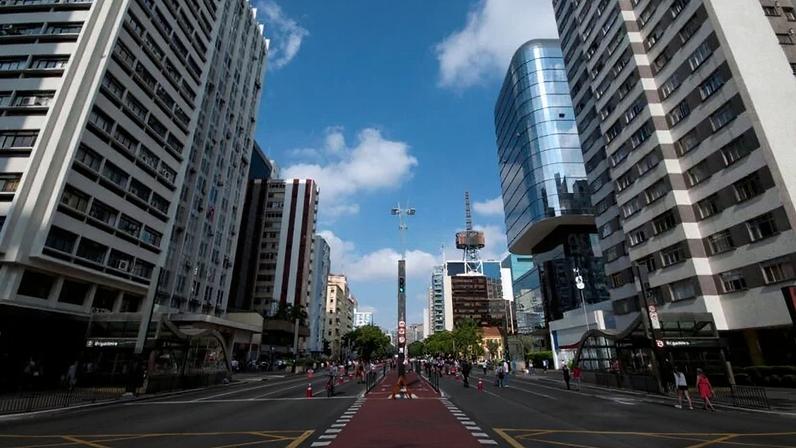 Renda média do paulistano é de R$ 5.323 por mês, mostrando que as despesas com aluguel ficam acima do nível considerado saudável em termos de gestão de orçamento doméstico
