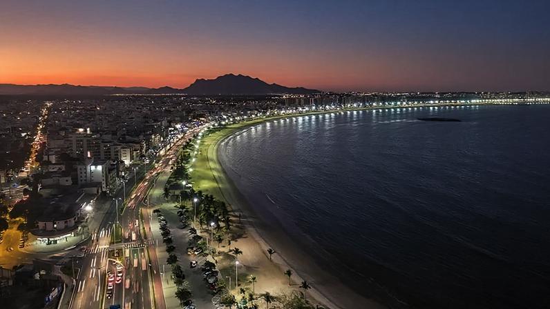 O Índice FipeZAP indica que o metro quadrado na Enseada do Suá custa, na média, R$ 18,1 mil, enquanto a Praia do Canto mostra preço médio de R$ 17,7 mil