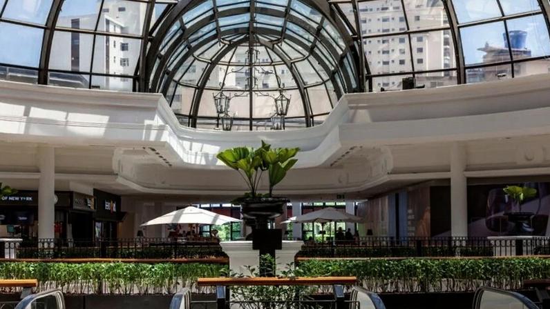 Com a operação já concretizada, o PMLL11 passa a deter participação indireta em três shoppings em regiões estratégicas de São Paulo, incluindo uma fatia de 7% no Shopping Pátio Higienópolis, administrado pela Iguatemi