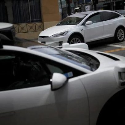 Tesla mostra dados enganosos sobre condução autônoma às autoridades europeias