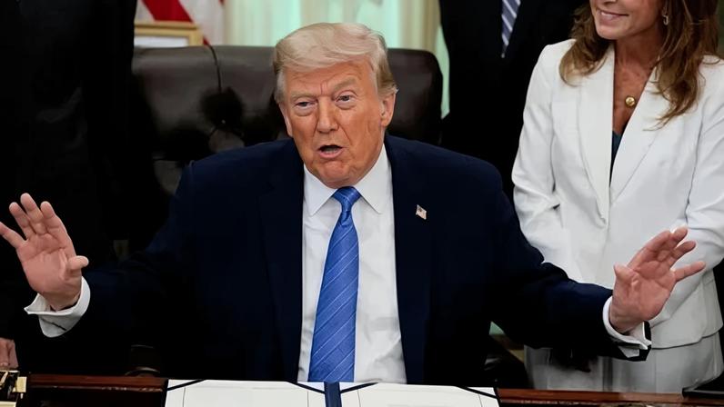 O presidente dos EUA, Donald Trump, no Salão Oval da Casa Branca10 de junho de 2026