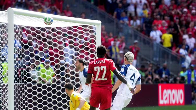 Canadá desperdiçou muitas chances para sair de campo com a vitória. Foto: Nathan Denette/The Canadian Press via AP