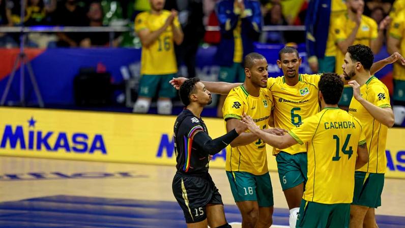 Seleção brasileira celebra ponto contra a Bélgica na Liga das Nações.