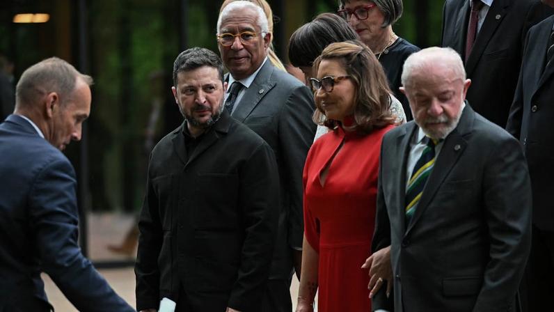 Zelenski pede encontro com Lula no G-7, mas reunião é incerta