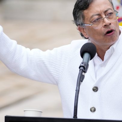 Petro contesta resultado preliminar da eleição na Colômbia e aguarda revisão