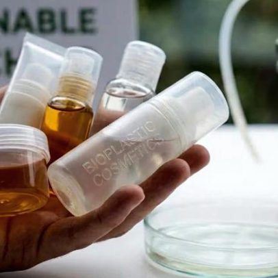 Bactérias produzem plásticos e cosméticos sem petróleo nem carbono