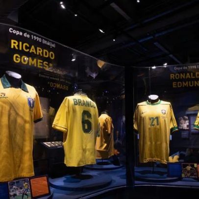 Uniformes amarelo, azul e branco marcam o Brasil nas Copas do Mundo