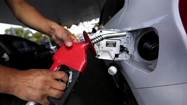 Em junho de 2025, o percentual de etanol na gasolina passou de 27% para 30%