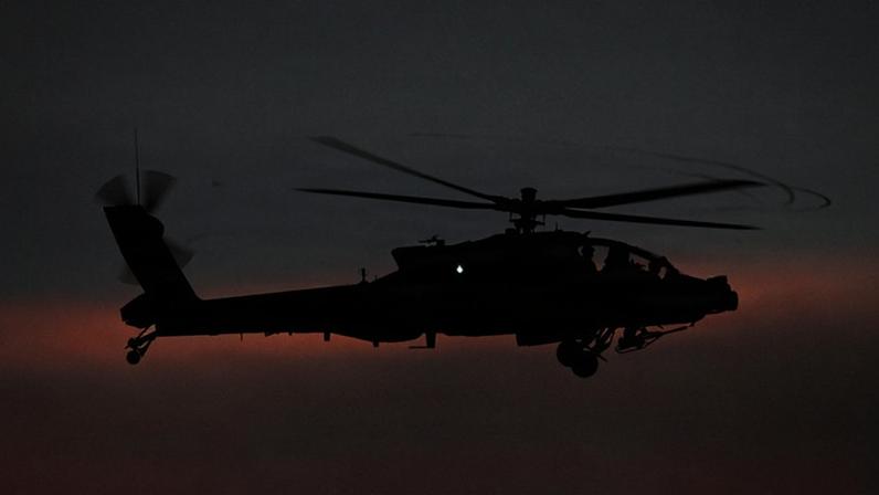 Tripulantes de helicóptero americanos são resgatados em Ormuz