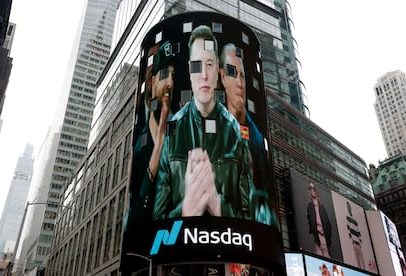 SpaceX amplia dívida de US$100 bilhões, ações caem na bolsa