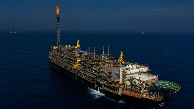 RIQUEZA SUBMARINA - Exploração do pré-sal: uma das várias justificativas equivocadas para intervenções políticas - (André Ribeiro/Agência Petrobras/Divulgação)