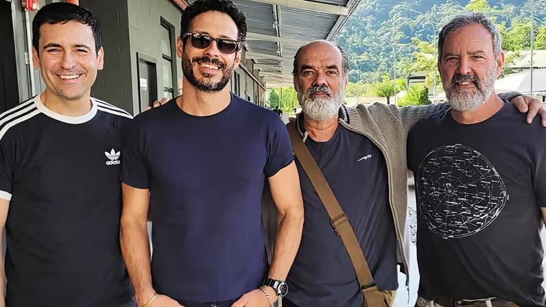Rodrigo Ferrarini, Matheus Prestes, Gustavo Ottoni e Floriano Peixoto nos bastidores de Ben-Hur