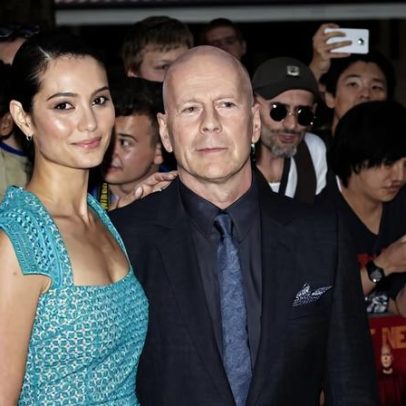 Esposa de Bruce Willis esclarece equívoco sobre demência do ator