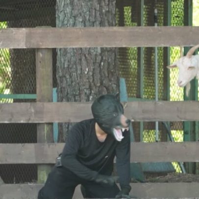 Homem-urso atua para enfrentar novo medo entre japoneses