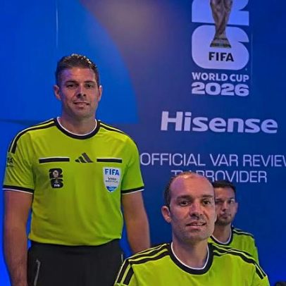Fifa analisa suposto gesto supremacista de VAR australiano em Alemanha x Curaçao