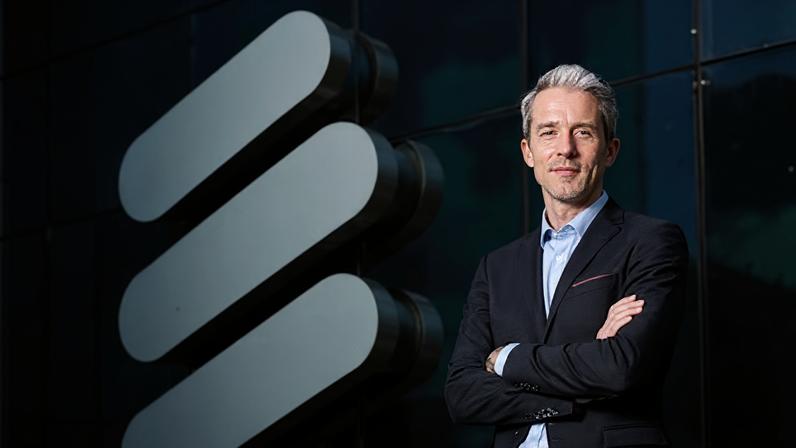 Ericsson nomeia Per Narvinger novo CEO mundial e conclui reestruturação