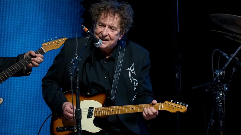 Bob Dylan aborda envelhecimento e afirma ficar sem ilusões