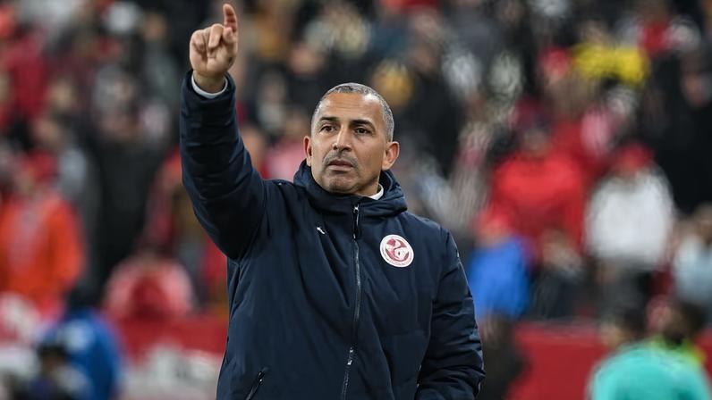 Sabri Lamouchi será substituído ainda na primeira semana de jogos