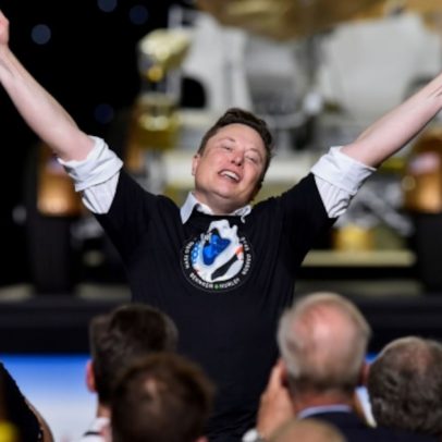 SpaceX define preço de ação e IPO se torna o maior da história
