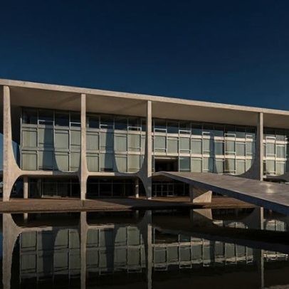 Palácio do Planalto, inaugurado em 1960, é sede do Poder Executivo