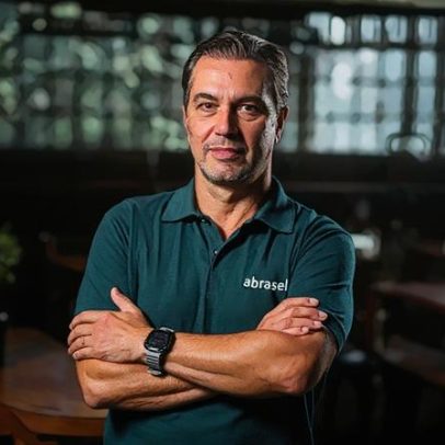 Líder de associação de restaurantes defende fim da exclusividade e critica Cade