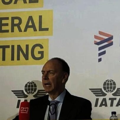 América Latina lidera impostos na aviação, diz Iata