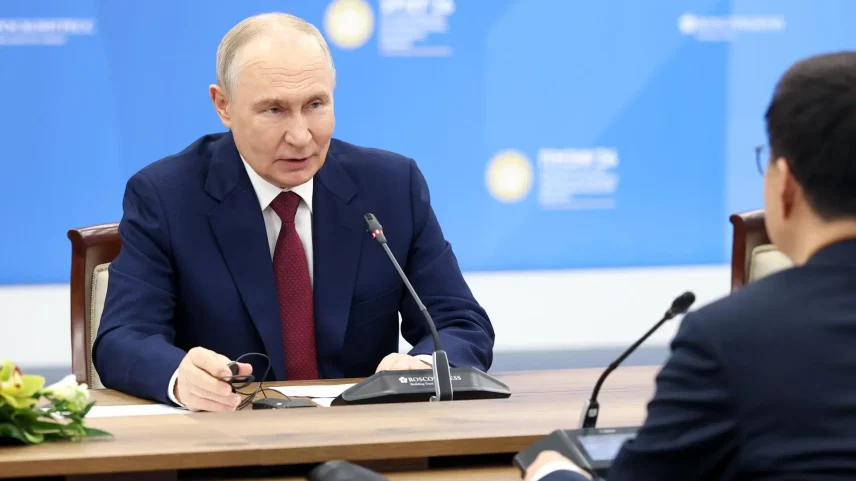 Putin rejeita encontro com Zelensky e mantém ataques à Ucrânia
