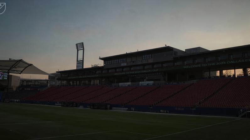 Um panorama completo do estádio do FC Dallas, escolhido como o quartel-general da seleção da Suécia para o Mundial.