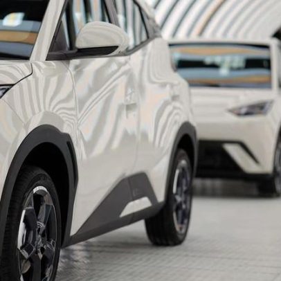 BYD mira ser a maior fabricante de carros do mundo até 2030