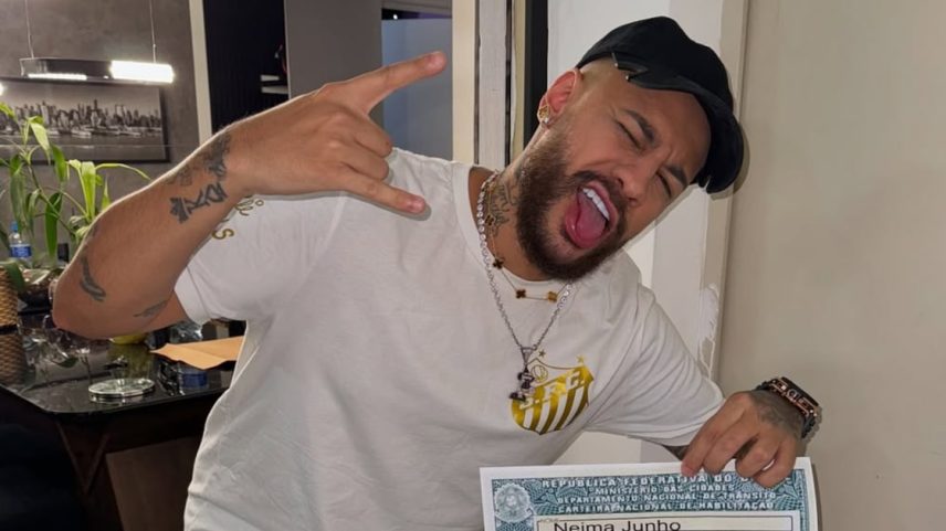 Eigon Oliver ganha vida como sósia de Neymar há 15 anos e já foi escoltado para escapar de multidão nos EUA
