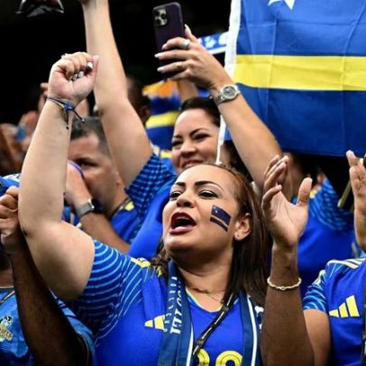 Torcida de Curaçao celebra estreia histórica na Copa do Mundo
