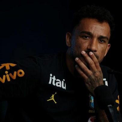 Danilo comenta como retorno de Neymar pode ajudar a seleção
