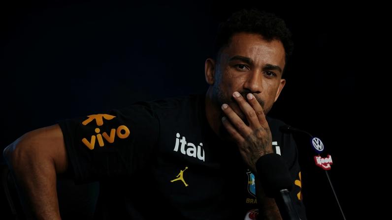 Danilo comenta como retorno de Neymar pode ajudar a seleção