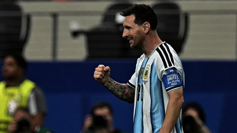 Camisa 10 argentino marca sobre a Áustria e supera o alemão Miroslav Klose no topo do ranking