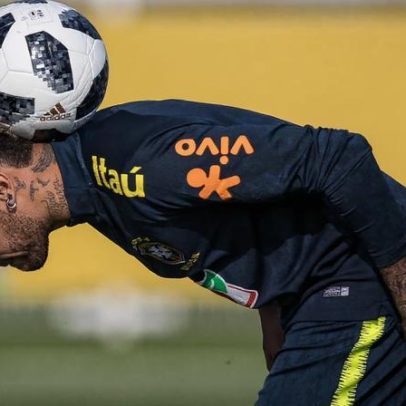 Neymar treina e posa; não viaja para jogo contra o Haiti, permanece dúvida de estreia