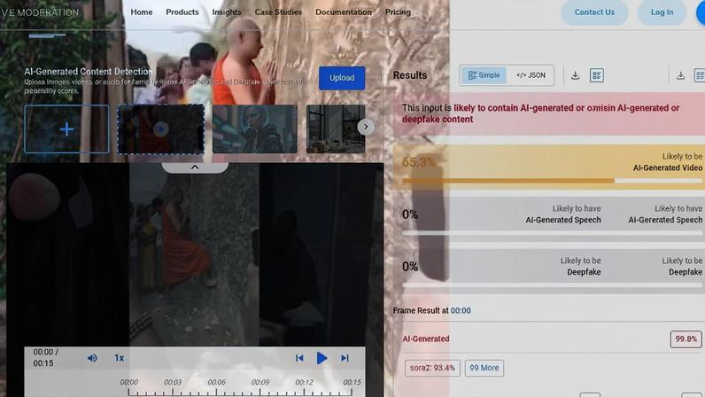 Vídeo de monge escalando rocha sem as mãos é real?
