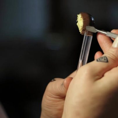 Maquiadoras de comidas: profissionais que embelezam pratos que desejamos comer