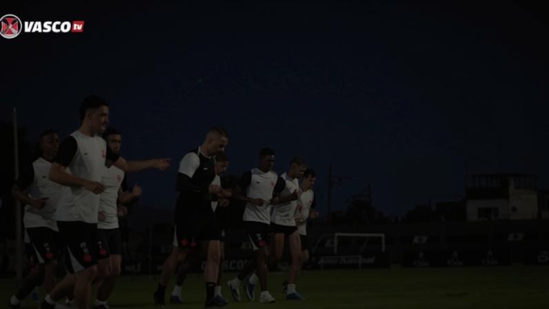 Vasco faz treino intenso no CT Moacyr Barbosa