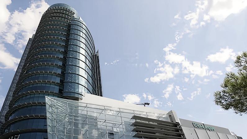 Nova batalha judicial na família Reyzábal pela herança da Torre Windsor