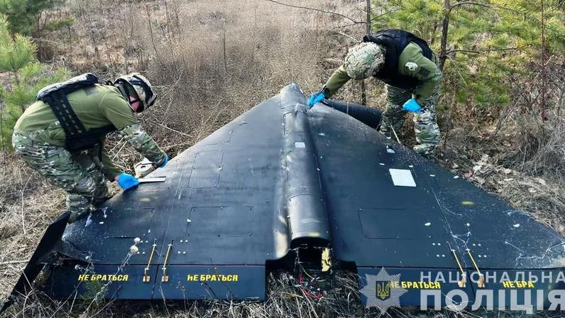 Drone russo do tipo Shahed-136 é encontrado na região de Vinítsia, na Ucrânia, em março de 2024
