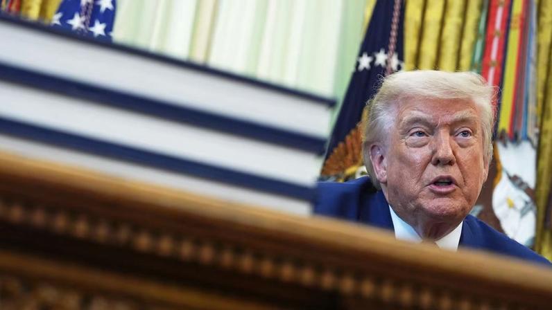 O presidente Donald Trump discursa no Salão Oval da Casa Branca nesta quarta-feira, 3